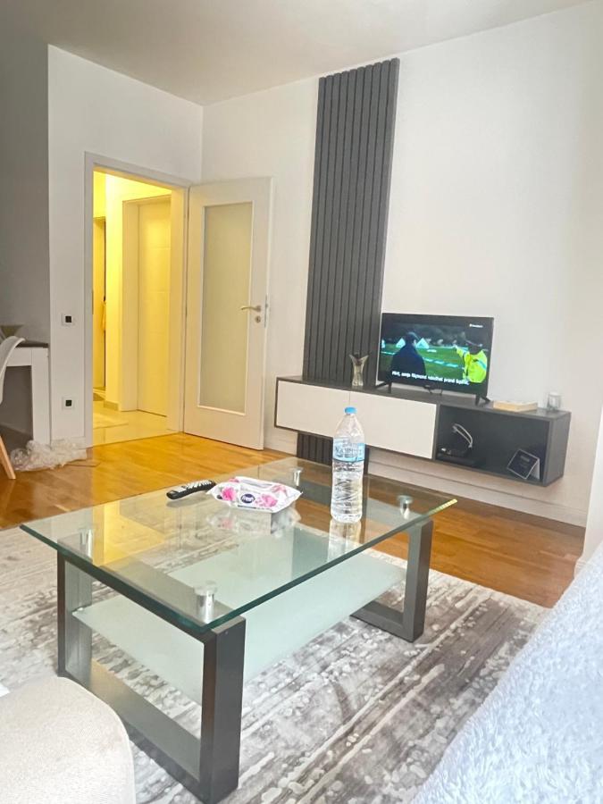 Pristina Apartment Екстериор снимка